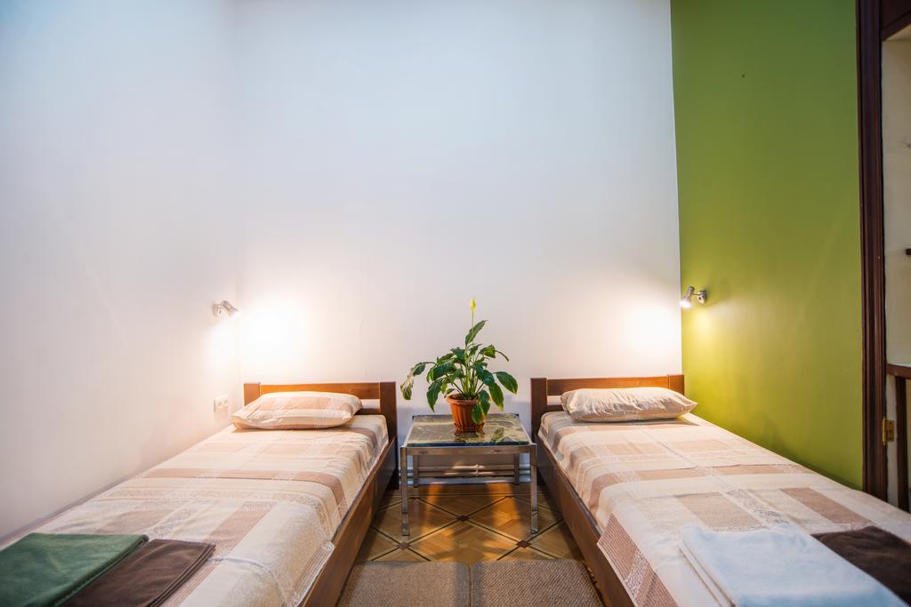 Hostel Berloga Οδησσός Εξωτερικό φωτογραφία